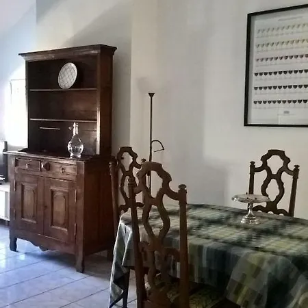 Le Grenier * Beaune (Cote d'Or)